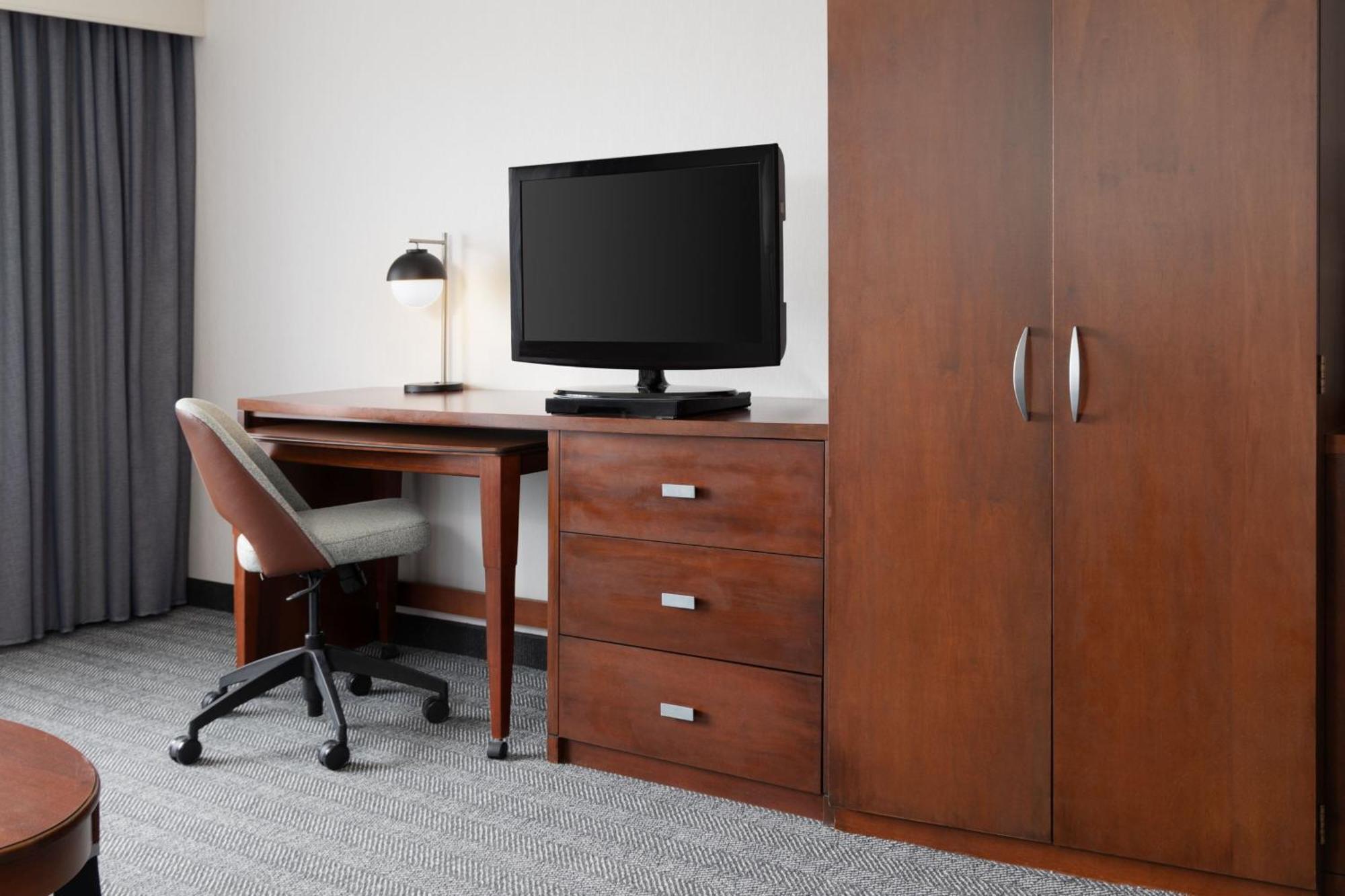 Hotel Courtyard By Marriott Ontario Rancho Cucamonga Esterno foto