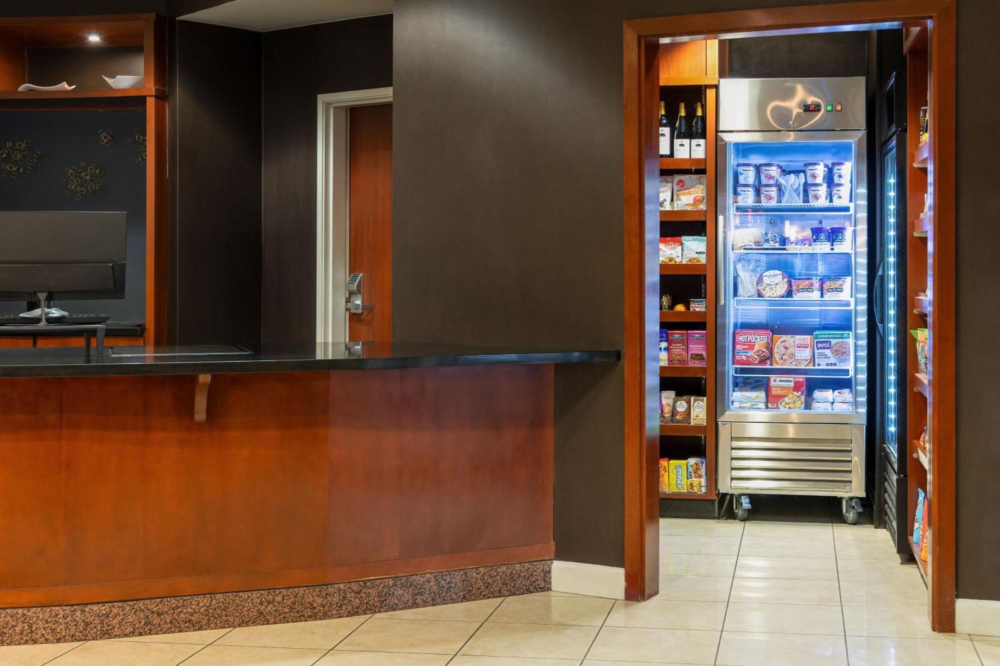 Hotel Courtyard By Marriott Ontario Rancho Cucamonga Esterno foto