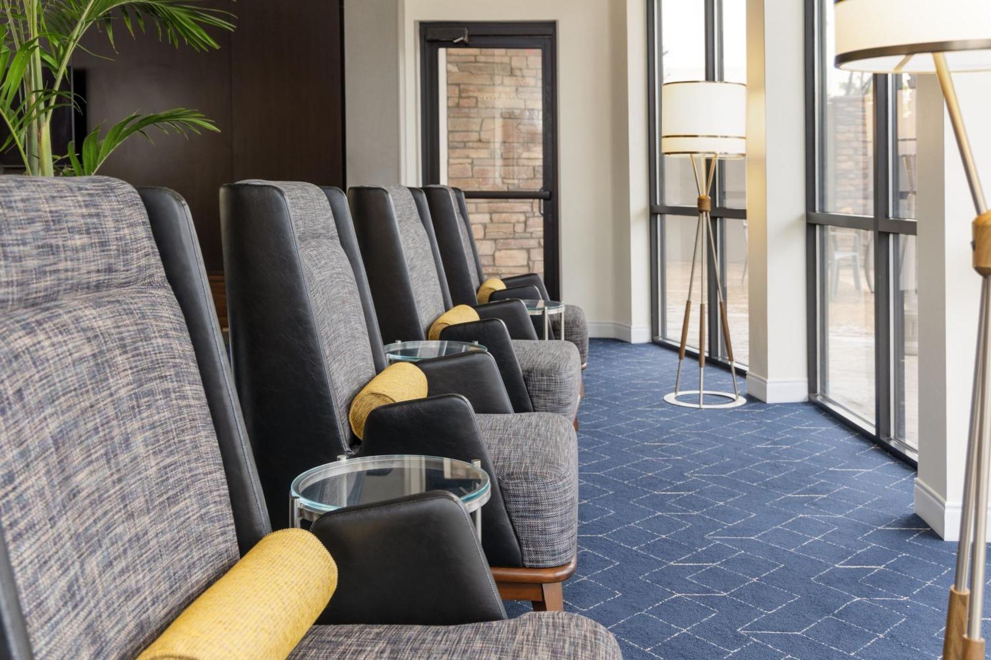 Hotel Courtyard By Marriott Ontario Rancho Cucamonga Esterno foto
