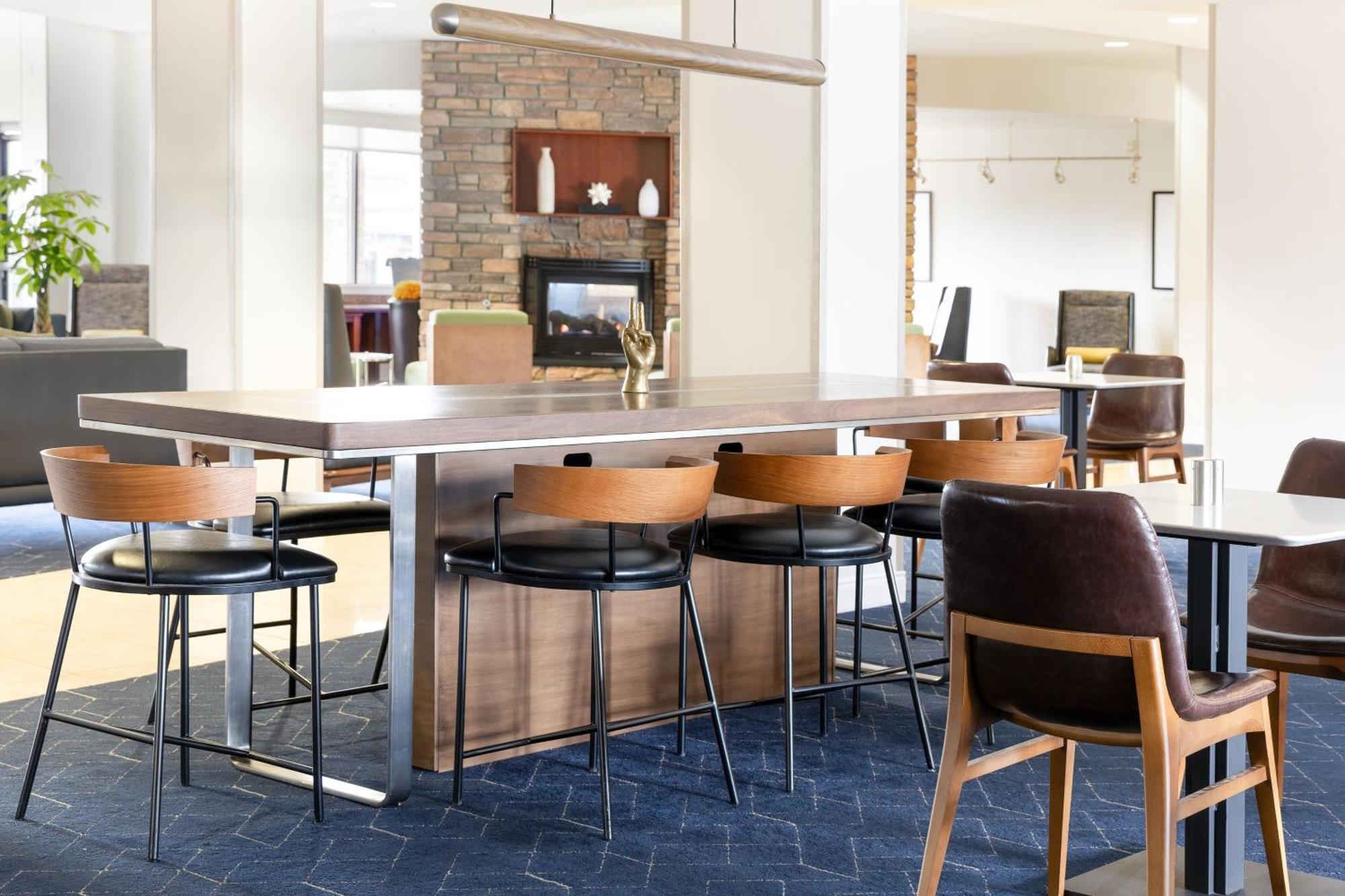 Hotel Courtyard By Marriott Ontario Rancho Cucamonga Esterno foto