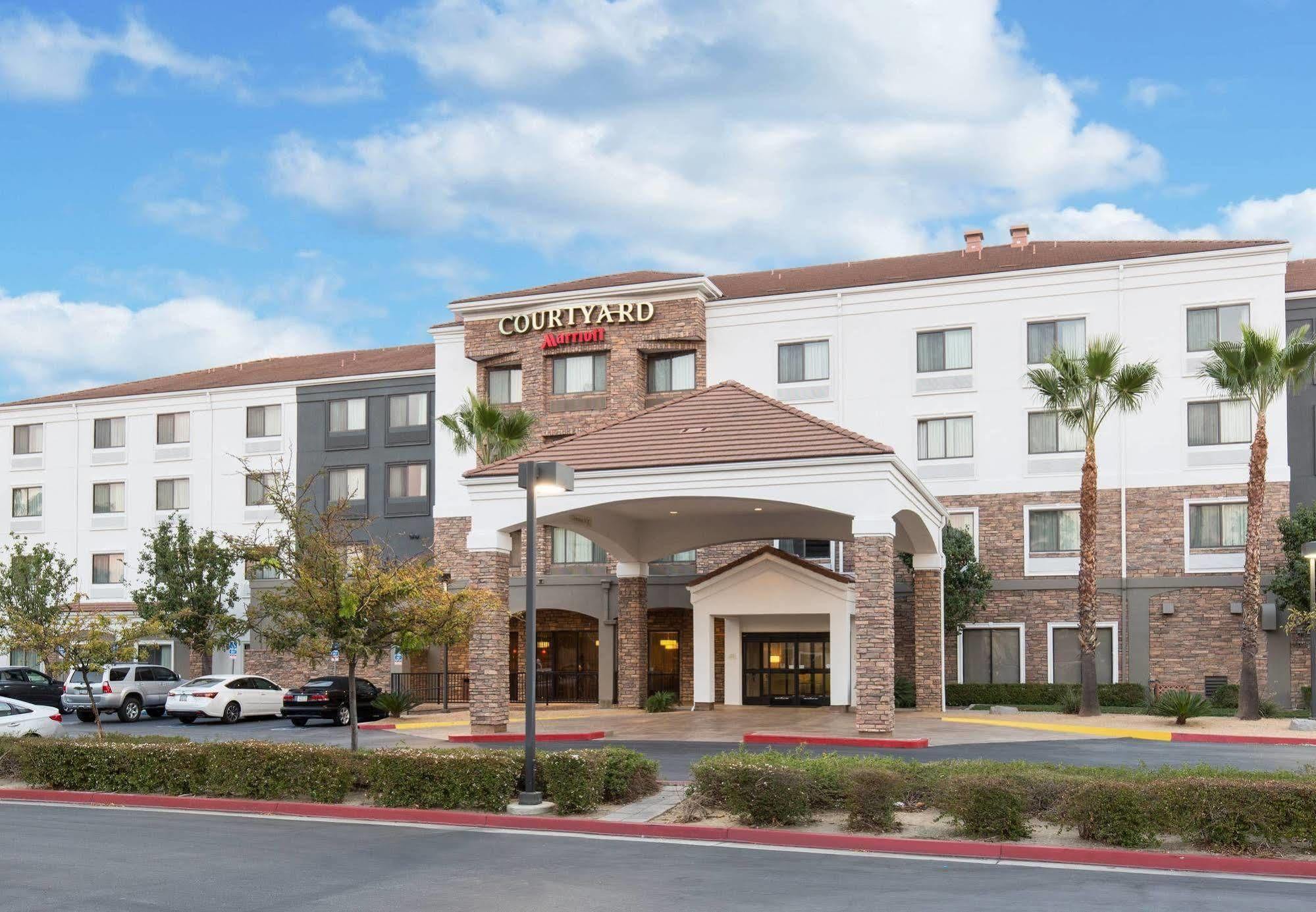 Hotel Courtyard By Marriott Ontario Rancho Cucamonga Esterno foto