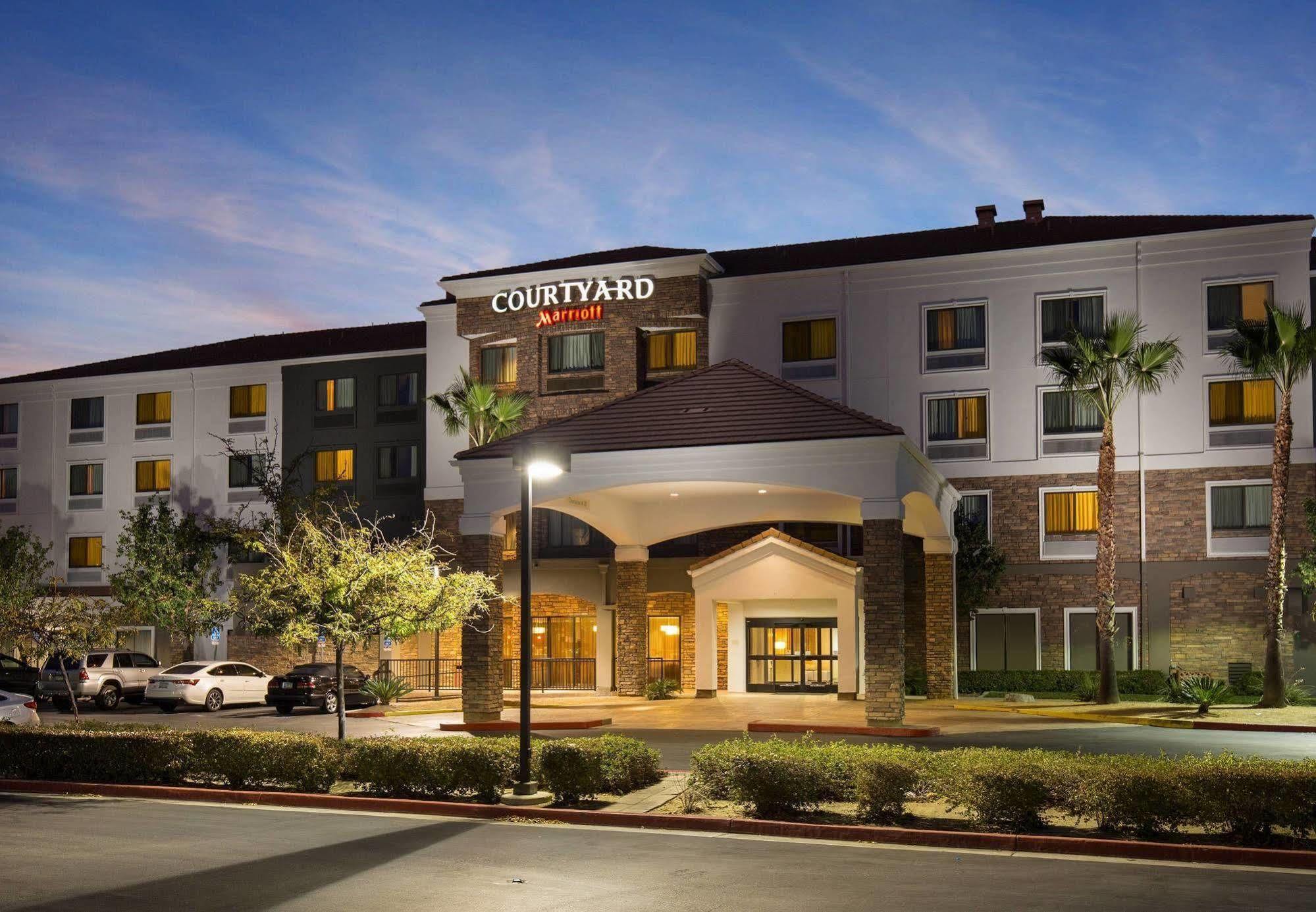 Hotel Courtyard By Marriott Ontario Rancho Cucamonga Esterno foto